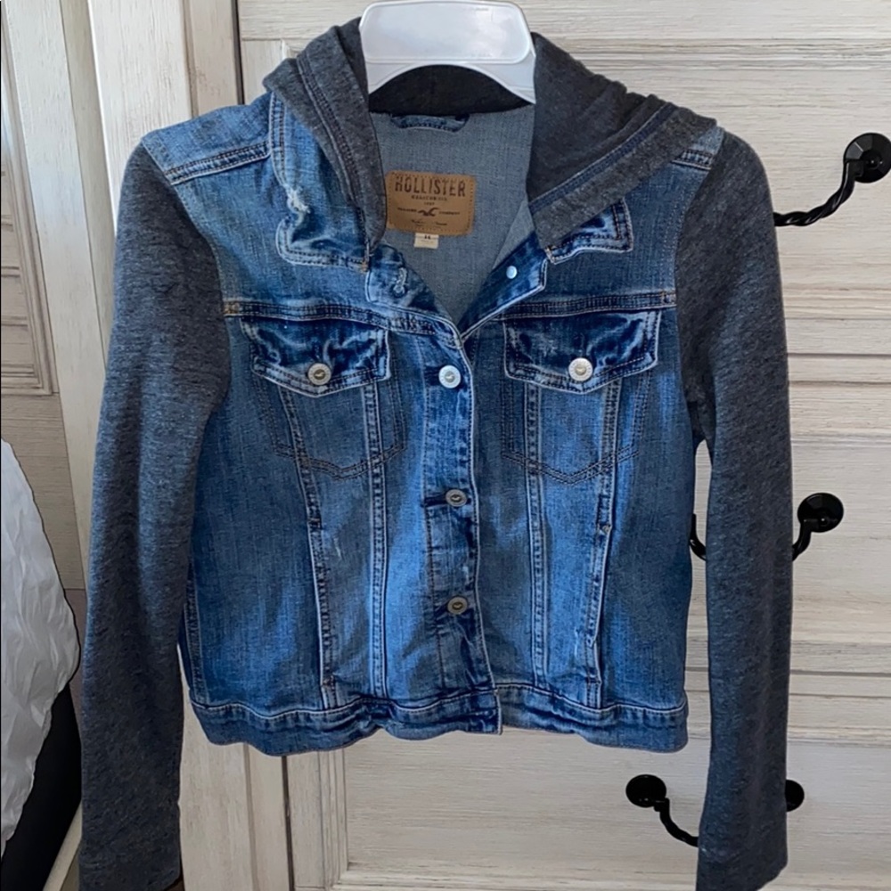 Jean jacket w/ hoodie